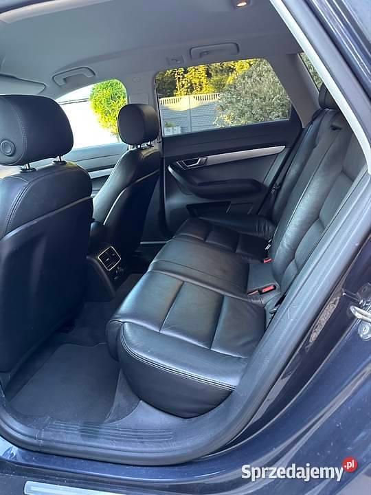 Używany Audi A6 2010 Grafitowy Kombi