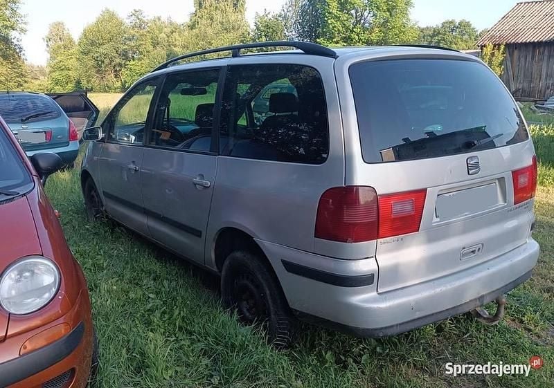 Używany Seat Alhambra 2007 Srebrny Minivan