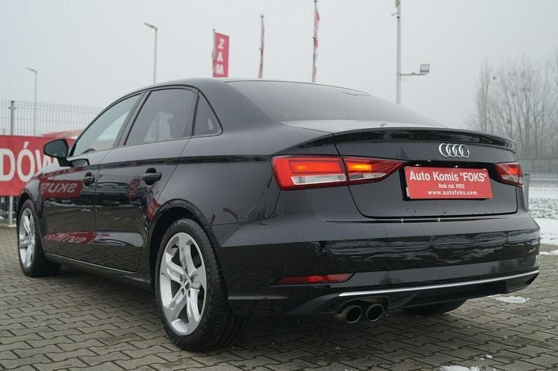 Używany Audi A3 150 KM (110 kW) 2017 Czarny (metalik) Sedan/Limuzyna