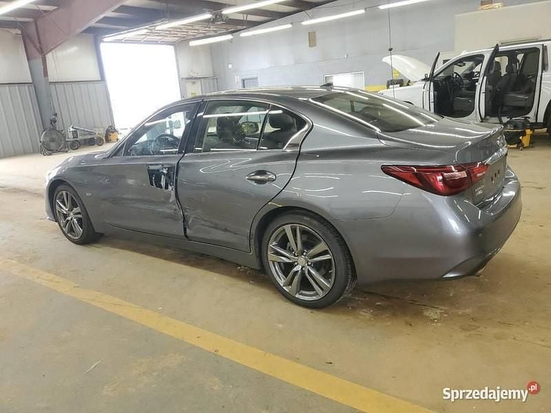 Szary Używany 2019 Infiniti Q50 Luxe Sedan/Limuzyna | 42 300 zł - Obraz 1/4