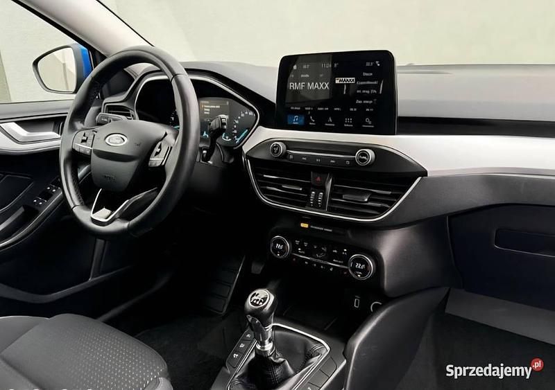 Używany Ford Focus Titanium 2018 Niebieski Hatchback