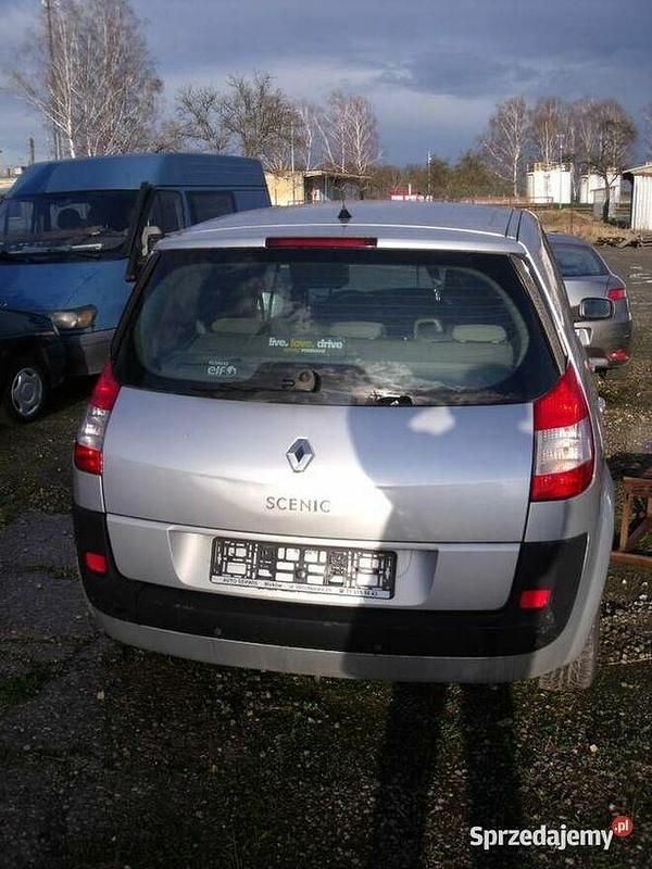 Używany Renault Scénic II 2005 Srebrny Minivan