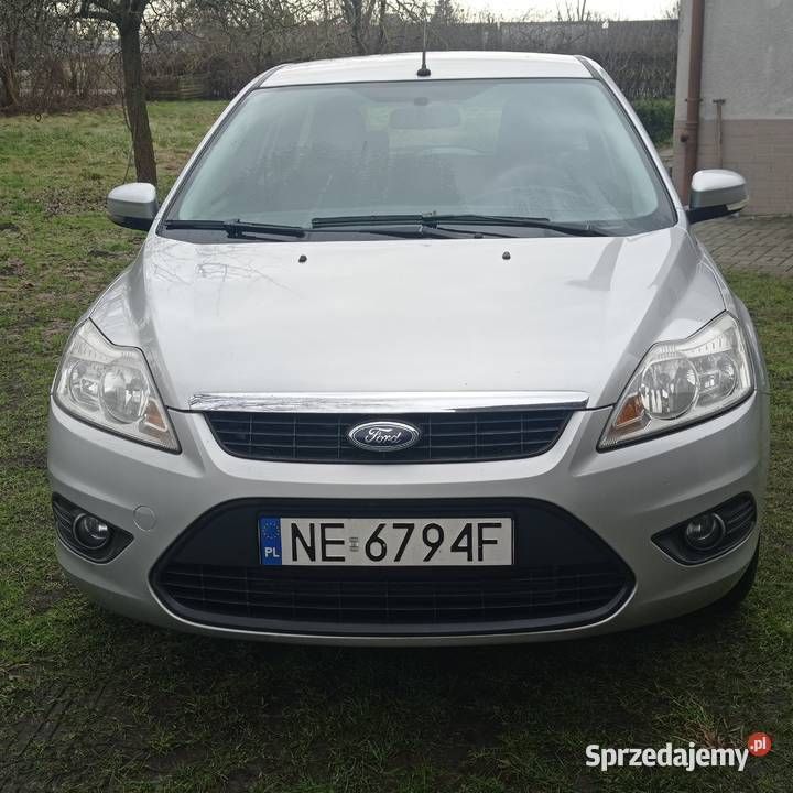 Używany Ford Focus 2009 Srebrny Sedan/Limuzyna