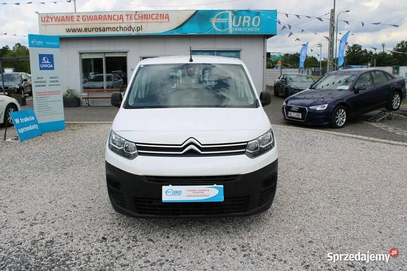 Biały Używany 2020 Citroën Berlingo Minivan | 47 900 zł (Super Cena) - Obraz 1/4