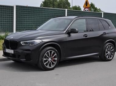 Czarny Używany 2023 BMW X5 SUV | 194 900 zł - Obraz 1/4