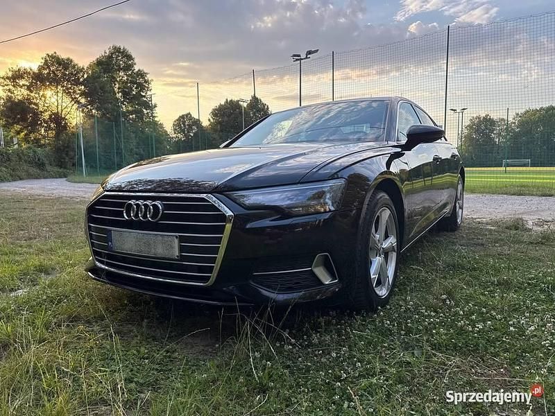 Czarny Używany 2020 Audi A6 Sport Sedan/Limuzyna | 119 500 zł (Uczciwa cena) - Obraz 1/4