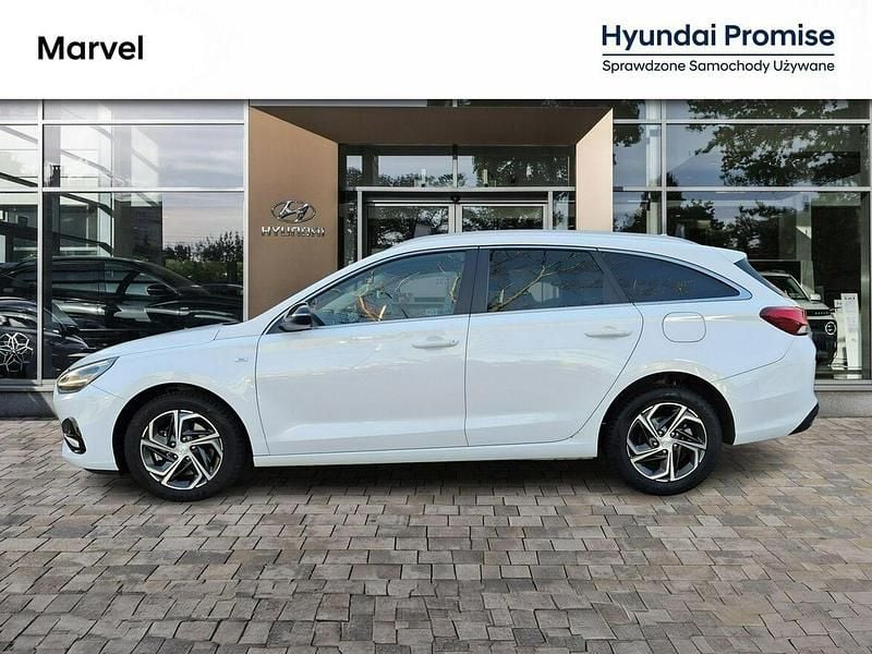 Używany Hyundai i30 2023 Biały Kombi