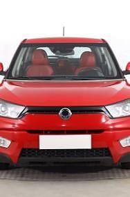 Używany Ssangyong (KGM) Tivoli 116 KM (85 kW) 2016 Czerwony SUV