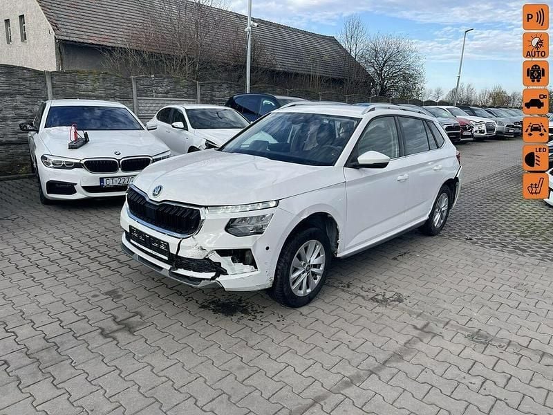 Biały Używany 2025 Skoda Kamiq SUV | 29 900 zł - Obraz 1/4