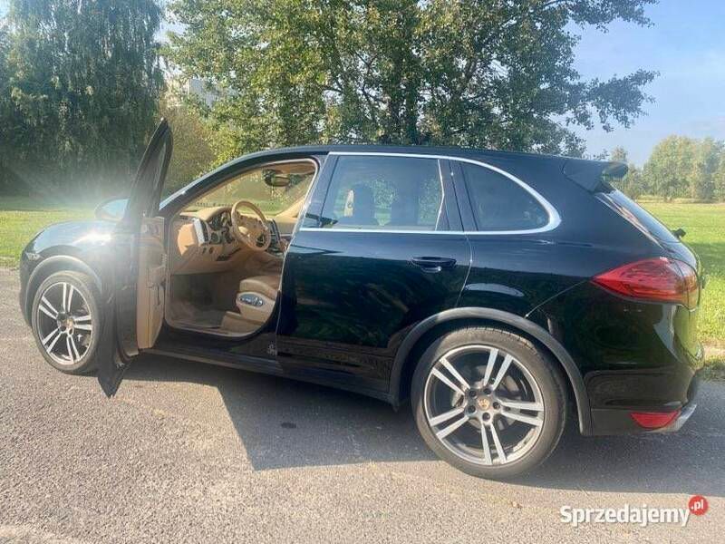 Używany 2013 Porsche Cayenne SUV | 71 000 zł - Obraz 1/4