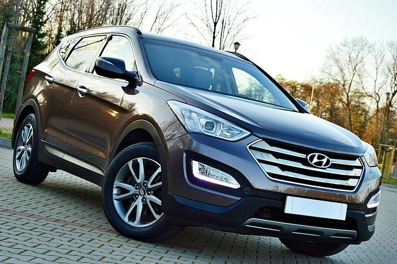 Używany Hyundai Santa Fe 150 KM (110 kW) 2013 Brązowobeżowy SUV
