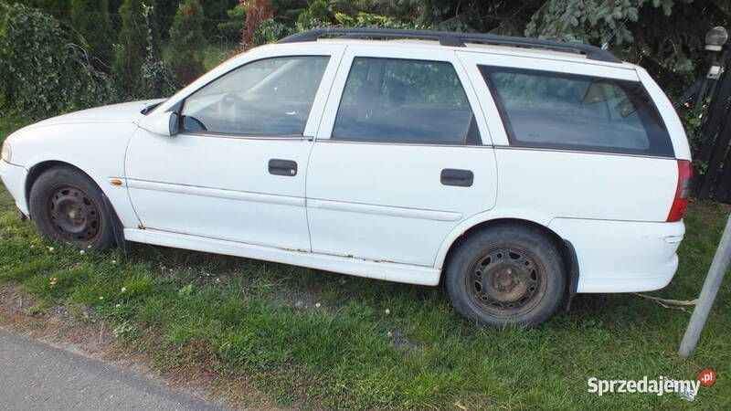 Używany 1999 Opel Vectra | 1000 zł - Obraz 1/4