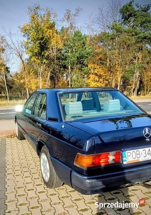 Używany Mercedes 190 1993 Fioletowy Sedan/Limuzyna