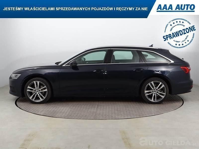 Używany Audi A6 2019 Błękitny
