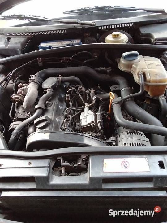 Granatowy Używany 1998 Audi A4 Kombi | 5500 zł (Dość drogi) - Obraz 1/4