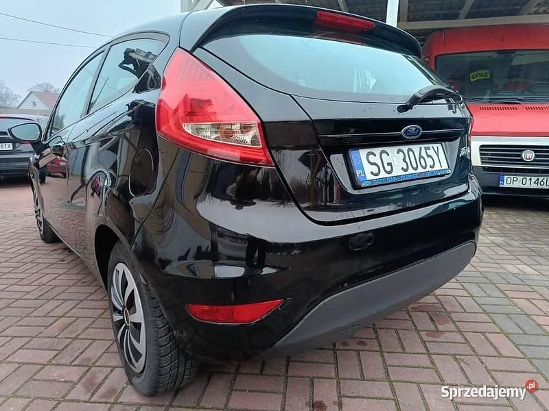 Czarny Używany 2009 Ford Fiesta Coupe | 6650 zł (Uczciwa cena) - Obraz 1/4