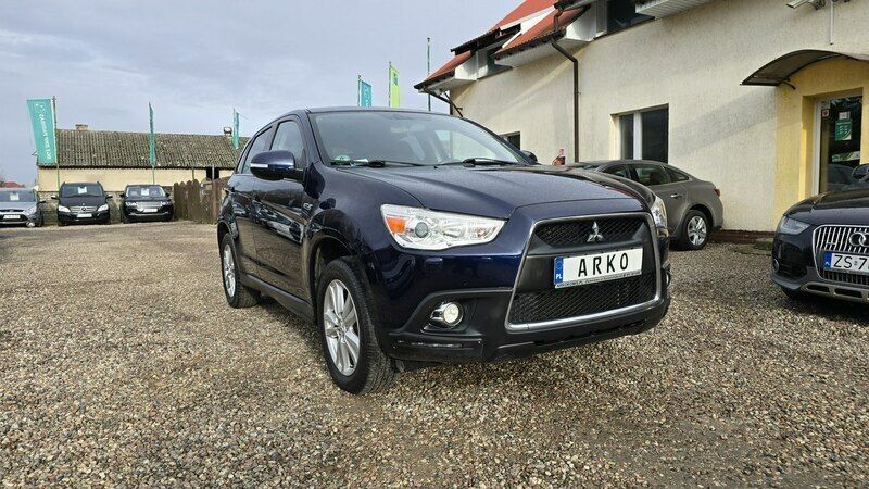 Niebieski ciemny (metalik) Używany 2010 Mitsubishi ASX SUV | 34 900 zł (Uczciwa cena) - Obraz 1/4