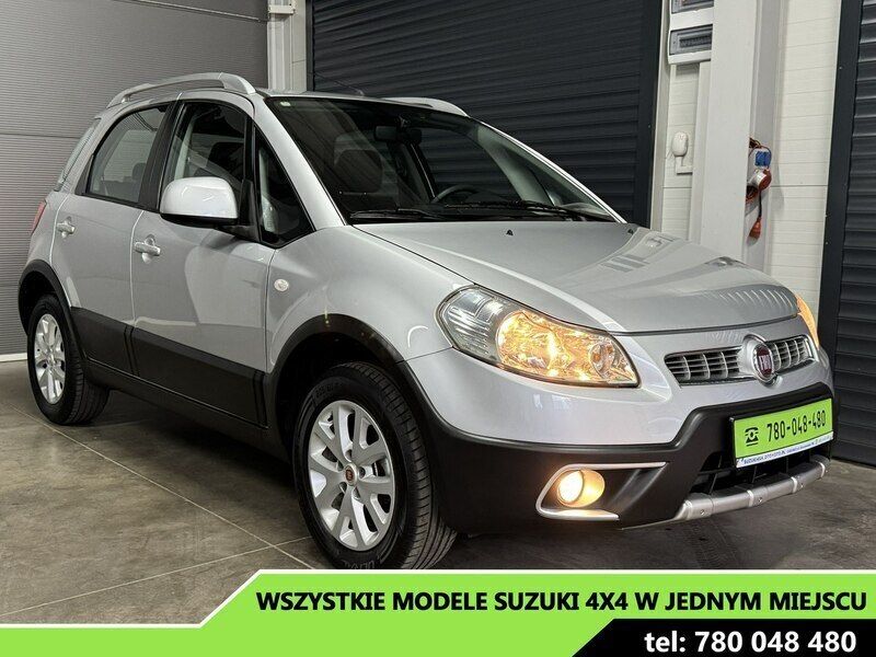 Srebrny Używany 2011 Fiat Sedici SUV | 39 900 zł - Obraz 1/4