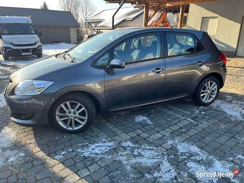 Używany Toyota Auris 2009 Szary Hatchback