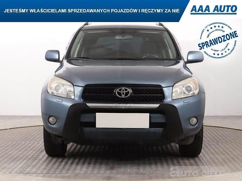 Używany Toyota RAV4 136 KM (100 kW) 2008 Błękitny SUV