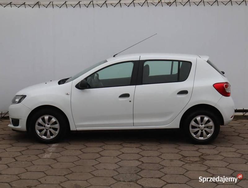 Używany Dacia Sandero 2016 Biały Hatchback