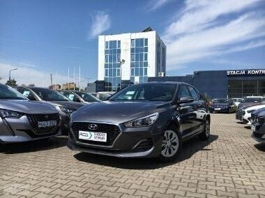 Inny kolor Używany 2019 Hyundai i30 Classic Sedan/Limuzyna | 47 900 zł (Uczciwa cena) - Obraz 1/4