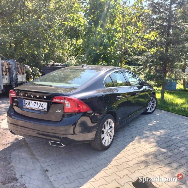 Czarny Używany 2015 Volvo S60 Sedan/Limuzyna | 70 200 zł (Dość drogi) - Obraz 1/4