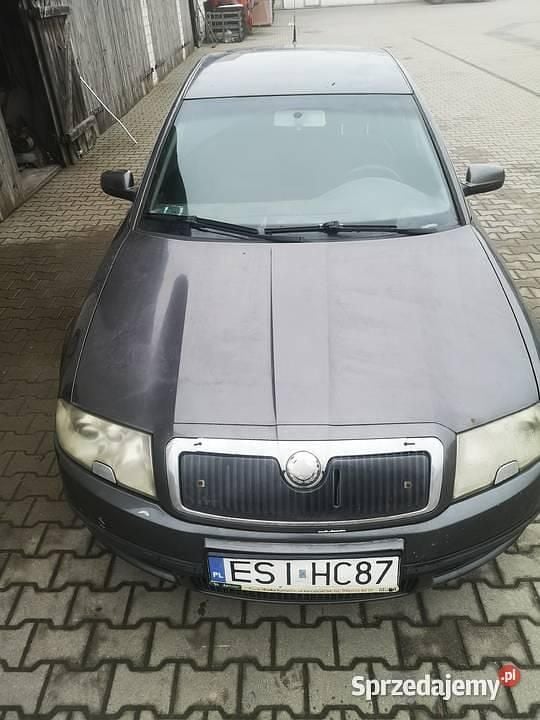 Używany 2004 Skoda Superb | 6500 zł - Obraz 1/4