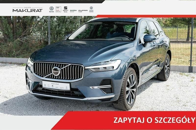 Niebieski Używany 2023 Volvo XC60 Plus SUV | 181 800 zł (Drogi) - Obraz 1/4