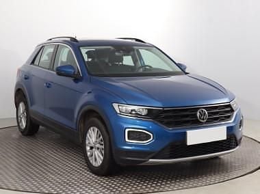Niebieski Używany 2018 VW T-Roc SUV | 61 999 zł (Uczciwa cena) - Obraz 1/4