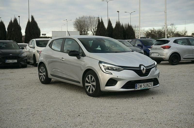Używany Renault Clio V Equilibre 90 KM (66 kW) 2022 Srebrny (metalik) Hatchback