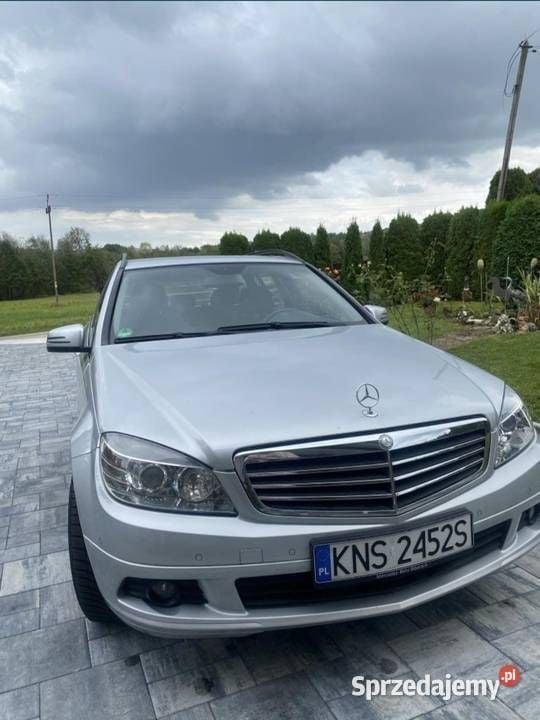 Używany Mercedes 200 2010 Srebrny Kombi