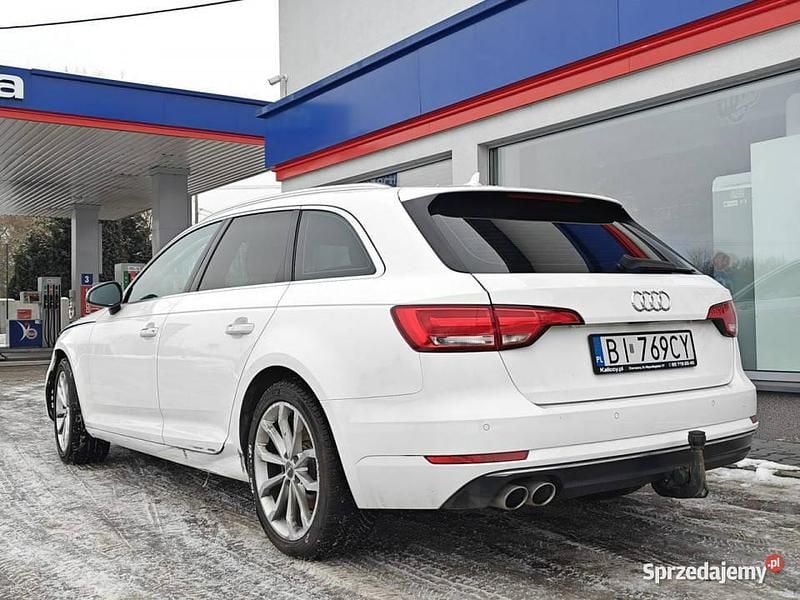 Używany Audi A4 190 KM (139 kW) 2016 Biały Kombi
