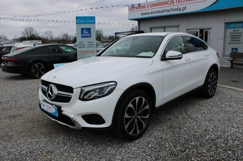 Używany Mercedes GLC220 170 KM (125 kW) 2018 Biały SUV