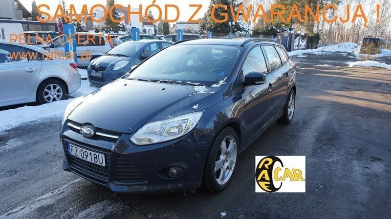 Szary Używany 2013 Ford Focus Sedan/Limuzyna | 21 999 zł (Uczciwa cena) - Obraz 1/4