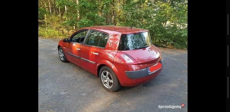 Używany Renault Mégane II 2004 Czerwony Hatchback