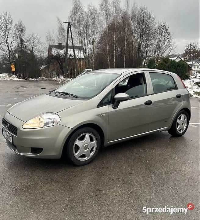 Używany 2007 Fiat Grande Punto Hatchback | 5200 zł (Uczciwa cena) - Obraz 1/4