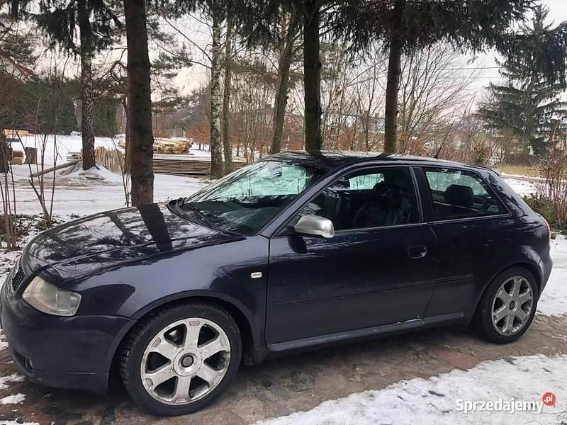 Czarny Używany 2001 Audi S3 Hatchback | 17 000 zł (Uczciwa cena) - Obraz 1/4