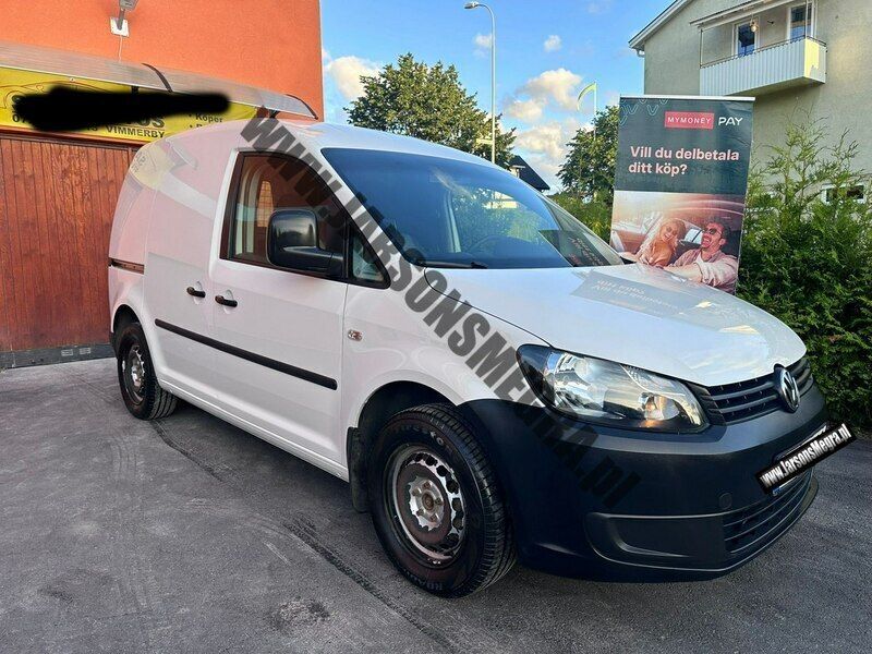 Używany VW Caddy 102 KM (75 kW) 2012 Biały Minivan