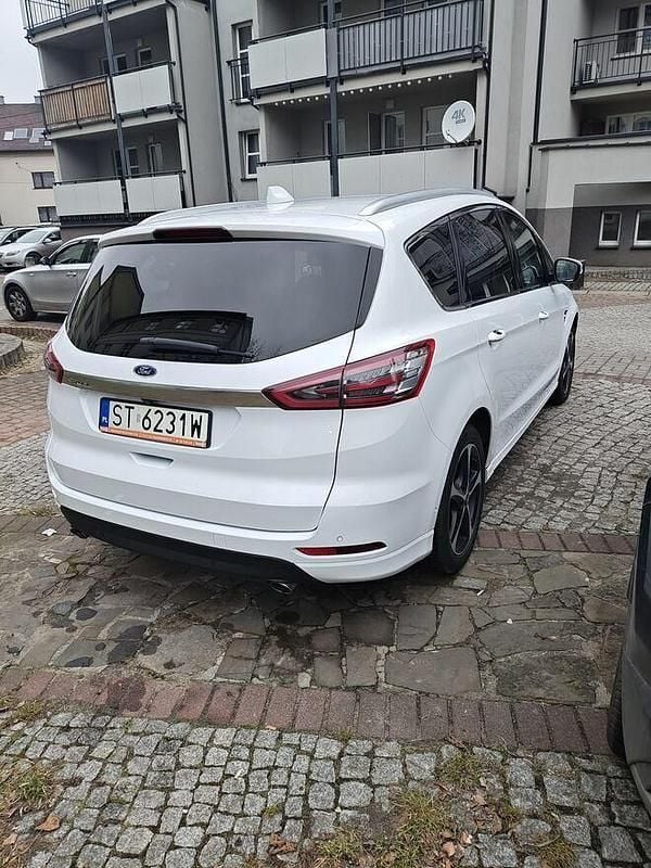 Używany Ford S-MAX S 2019 Biały Minivan
