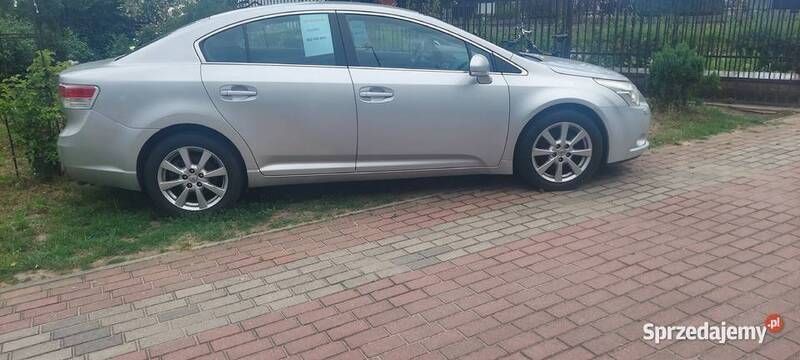 Używany 2010 Toyota Avensis | 21 600 zł (Dość drogi) - Obraz 1/4