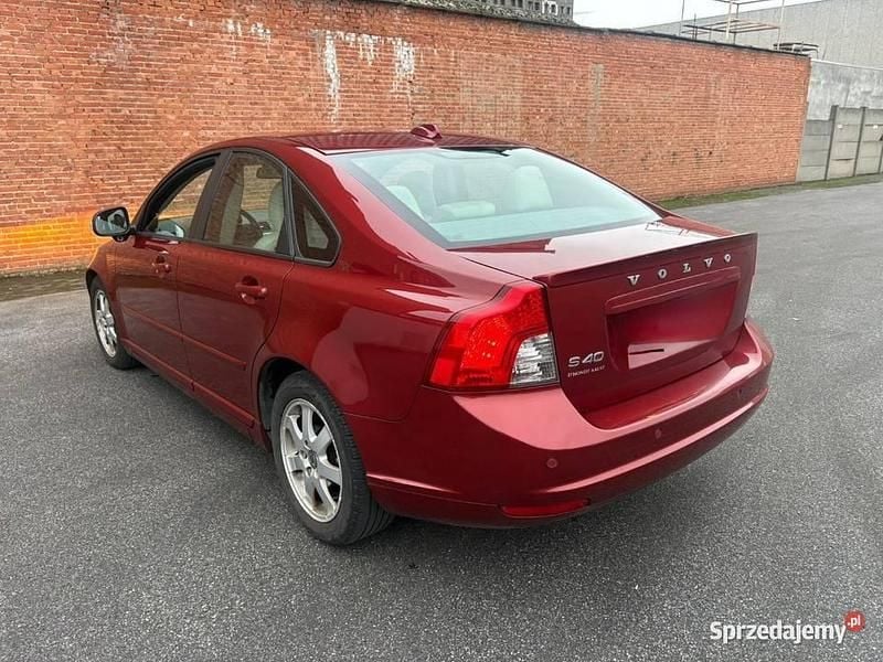 Bordowy Używany 2010 Volvo S40 Sedan/Limuzyna | 15 999 zł (Uczciwa cena) - Obraz 1/4