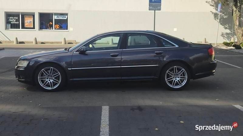 Używany Audi A8 2003 Sedan/Limuzyna