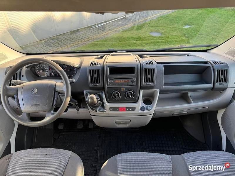 Biały Używany 2010 Peugeot Boxer Van | 35 950 zł (Uczciwa cena) - Obraz 1/4