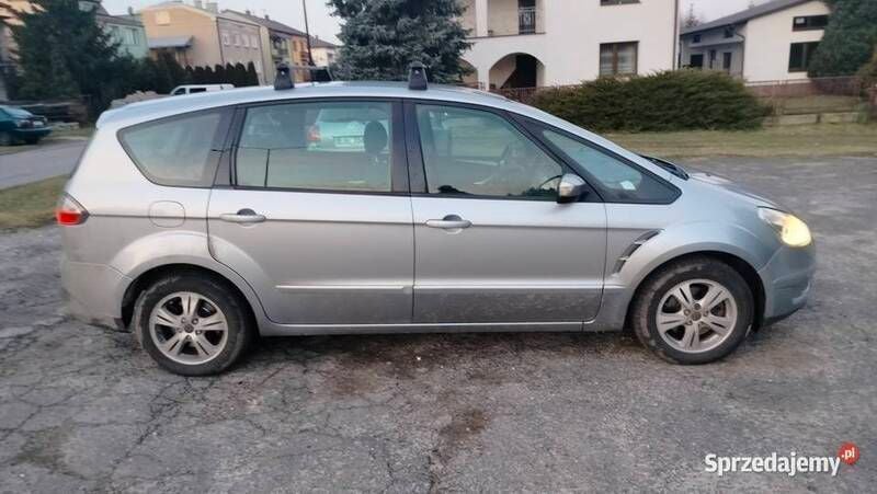 Używany Ford S-MAX S 125 KM (91 kW) 2007 Minivan