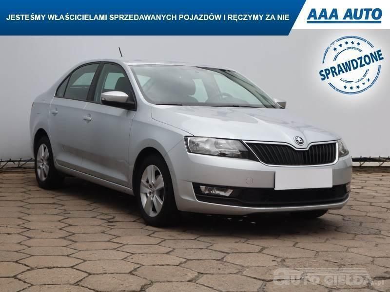 Srebrny Używany 2019 Skoda Rapid | 38 999 zł (Uczciwa cena) - Obraz 1/4