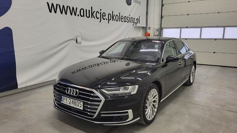 Czarny Używany 2017 Audi A8 Sedan/Limuzyna | 150 000 zł - Obraz 1/4