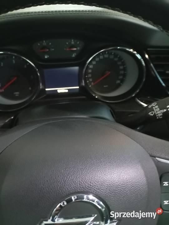 Używany Opel Insignia 136 KM (100 kW) 2019 Czarny Hatchback