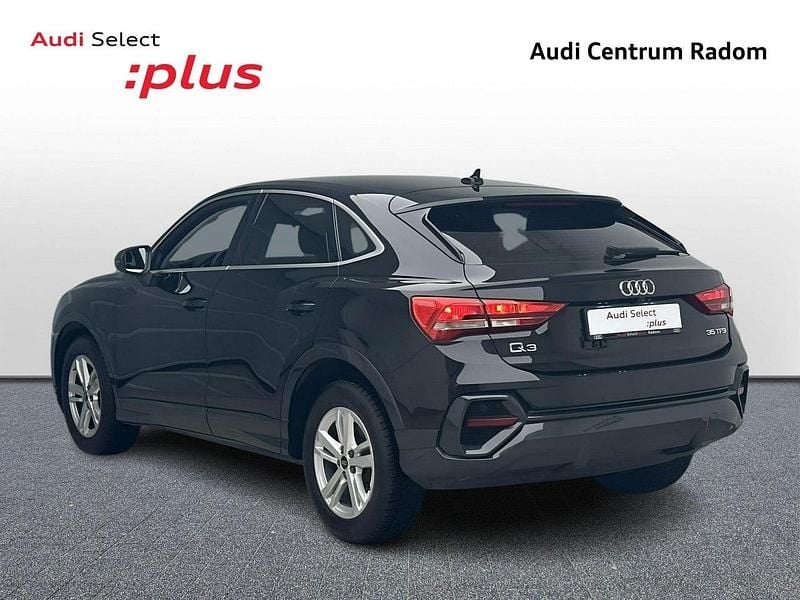 Używany Audi Q3 Sportback 150 KM (110 kW) 2023 Czarny SUV