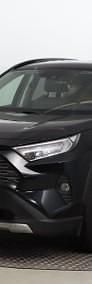 Używany Toyota RAV4 218 KM (160 kW) 2020 Czarny SUV